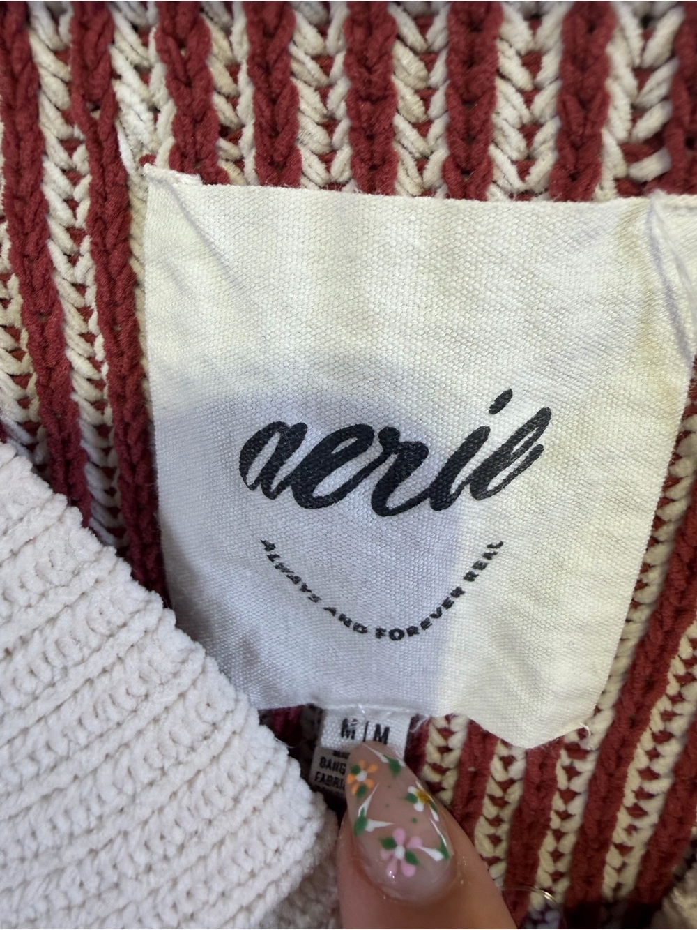aerie Cream and Burgundy Striped V-Neck Sweater - Picture 2 of 5